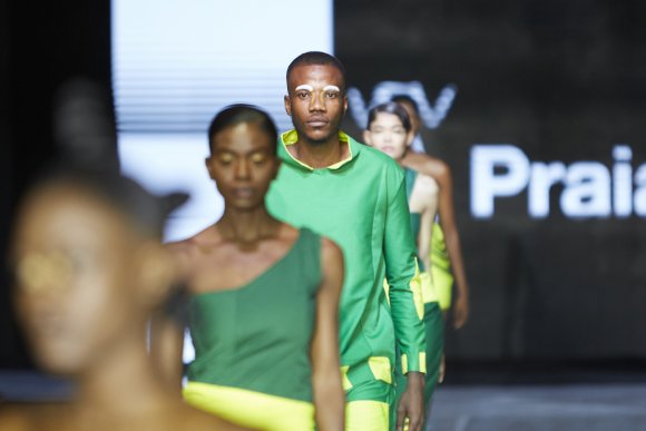 TO DOWNLOAD. CLICK ON THE IMAGE TO OPEN IT AND THEN CLICK ON IT AGAIN AND WAIT FOR IT TO LOAD IN FULLSCREEN AND SAVE. To browse images use green arrows above.
SHARE AND TAG : @MTC_WINDHOEKFASHIONWEEK
IMAGE CREDIT: @SIMZMKHWANAZI/@BESTFRIENDS_ZA
#MTCWFW2021
@MTC_WINDHOEKFASHIONWEEK
#MADEINNAMIBIA