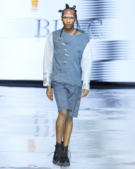 TO DOWNLOAD. CLICK ON THE IMAGE TO OPEN IT AND THEN CLICK ON IT AGAIN AND WAIT FOR IT TO LOAD IN FULLSCREEN AND SAVE. To browse images use green arrows above.
SHARE AND TAG : @MTC_WINDHOEKFASHIONWEEK
IMAGE CREDIT: @SIMZMKHWANAZI/@BESTFRIENDS_ZA
#MTCWFW2021
@MTC_WINDHOEKFASHIONWEEK
#MADEINNAMIBIA