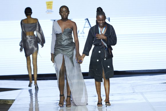 TO DOWNLOAD. CLICK ON THE IMAGE TO OPEN IT AND THEN CLICK ON IT AGAIN AND WAIT FOR IT TO LOAD IN FULLSCREEN AND SAVE. To browse images use green arrows above.
SHARE AND TAG : @MTC_WINDHOEKFASHIONWEEK
IMAGE CREDIT: @SIMZMKHWANAZI/@BESTFRIENDS_ZA
#MTCWFW2021
@MTC_WINDHOEKFASHIONWEEK
#MADEINNAMIBIA