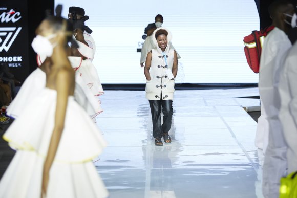 TO DOWNLOAD. CLICK ON THE IMAGE TO OPEN IT AND THEN CLICK ON IT AGAIN AND WAIT FOR IT TO LOAD IN FULLSCREEN AND SAVE. To browse images use green arrows above.
SHARE AND TAG : @MTC_WINDHOEKFASHIONWEEK
IMAGE CREDIT: @SIMZMKHWANAZI/@BESTFRIENDS_ZA
#MTCWFW2021
@MTC_WINDHOEKFASHIONWEEK
#MADEINNAMIBIA