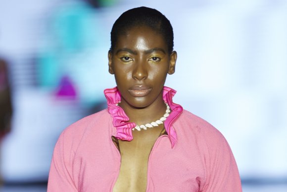 TO DOWNLOAD. CLICK ON THE IMAGE TO OPEN IT AND THEN CLICK ON IT AGAIN AND WAIT FOR IT TO LOAD IN FULLSCREEN AND SAVE. To browse images use green arrows above.
SHARE AND TAG : @MTC_WINDHOEKFASHIONWEEK
IMAGE CREDIT: @SIMZMKHWANAZI/@BESTFRIENDS_ZA
#MTCWFW2021
@MTC_WINDHOEKFASHIONWEEK
#MADEINNAMIBIA