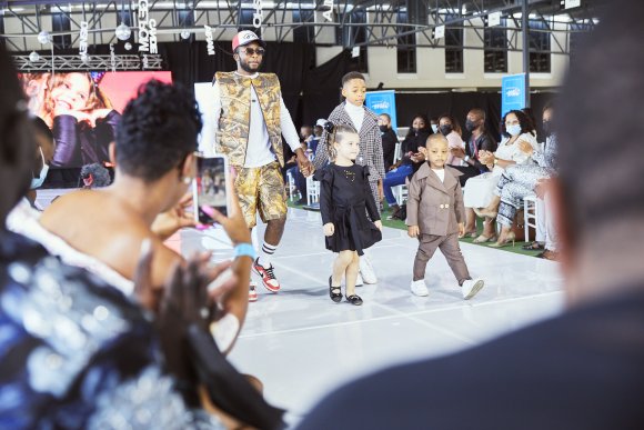 TO DOWNLOAD. CLICK ON THE IMAGE TO OPEN IT AND THEN CLICK ON IT AGAIN AND WAIT FOR IT TO LOAD IN FULLSCREEN AND SAVE. To browse images use green arrows above.
SHARE AND TAG : @MTC_WINDHOEKFASHIONWEEK
IMAGE CREDIT: @SIMZMKHWANAZI/@BESTFRIENDS_ZA
#MTCWFW2021
@MTC_WINDHOEKFASHIONWEEK
#MADEINNAMIBIA
