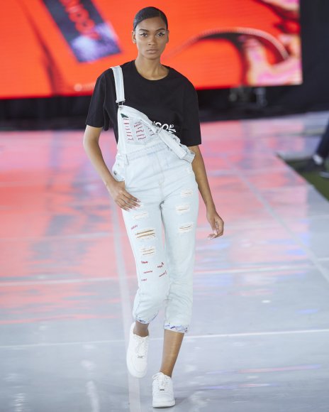 TO DOWNLOAD. CLICK ON THE IMAGE TO OPEN IT AND THEN CLICK ON IT AGAIN AND WAIT FOR IT TO LOAD IN FULLSCREEN AND SAVE. To browse images use green arrows above.
SHARE AND TAG : @MTC_WINDHOEKFASHIONWEEK
IMAGE CREDIT: @SIMZMKHWANAZI/@BESTFRIENDS_ZA
#MTCWFW2021
@MTC_WINDHOEKFASHIONWEEK
#MADEINNAMIBIA