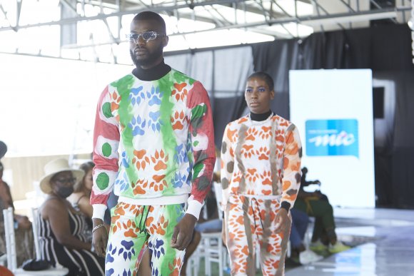 TO DOWNLOAD. CLICK ON THE IMAGE TO OPEN IT AND THEN CLICK ON IT AGAIN AND WAIT FOR IT TO LOAD IN FULLSCREEN AND SAVE. To browse images use green arrows above.
SHARE AND TAG : @MTC_WINDHOEKFASHIONWEEK
IMAGE CREDIT: @SIMZMKHWANAZI/@BESTFRIENDS_ZA
#MTCWFW2021
@MTC_WINDHOEKFASHIONWEEK
#MADEINNAMIBIA