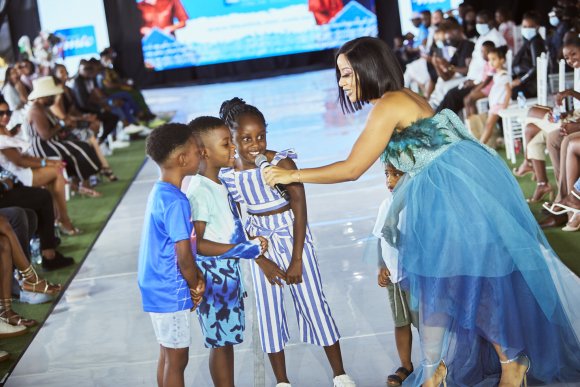 TO DOWNLOAD. CLICK ON THE IMAGE TO OPEN IT AND THEN CLICK ON IT AGAIN AND WAIT FOR IT TO LOAD IN FULLSCREEN AND SAVE. To browse images use green arrows above.
SHARE AND TAG : @MTC_WINDHOEKFASHIONWEEK
IMAGE CREDIT: @SIMZMKHWANAZI/@BESTFRIENDS_ZA
#MTCWFW2021
@MTC_WINDHOEKFASHIONWEEK
#MADEINNAMIBIA