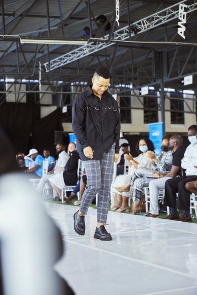 TO DOWNLOAD. CLICK ON THE IMAGE TO OPEN IT AND THEN CLICK ON IT AGAIN AND WAIT FOR IT TO LOAD IN FULLSCREEN AND SAVE. To browse images use green arrows above.
SHARE AND TAG : @MTC_WINDHOEKFASHIONWEEK
IMAGE CREDIT: @SIMZMKHWANAZI/@BESTFRIENDS_ZA
#MTCWFW2021
@MTC_WINDHOEKFASHIONWEEK
#MADEINNAMIBIA