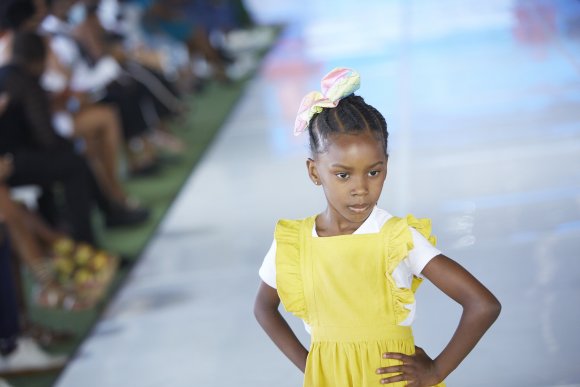 TO DOWNLOAD. CLICK ON THE IMAGE TO OPEN IT AND THEN CLICK ON IT AGAIN AND WAIT FOR IT TO LOAD IN FULLSCREEN AND SAVE. To browse images use green arrows above.
SHARE AND TAG : @MTC_WINDHOEKFASHIONWEEK
IMAGE CREDIT: @SIMZMKHWANAZI/@BESTFRIENDS_ZA
#MTCWFW2021
@MTC_WINDHOEKFASHIONWEEK
#MADEINNAMIBIA