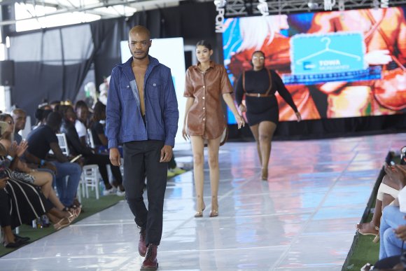 TO DOWNLOAD. CLICK ON THE IMAGE TO OPEN IT AND THEN CLICK ON IT AGAIN AND WAIT FOR IT TO LOAD IN FULLSCREEN AND SAVE. To browse images use green arrows above.
SHARE AND TAG : @MTC_WINDHOEKFASHIONWEEK
IMAGE CREDIT: @SIMZMKHWANAZI/@BESTFRIENDS_ZA
#MTCWFW2021
@MTC_WINDHOEKFASHIONWEEK
#MADEINNAMIBIA