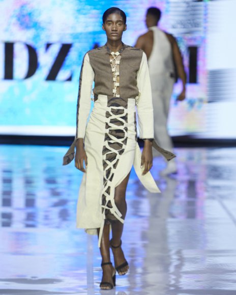 TO DOWNLOAD. CLICK ON THE IMAGE TO OPEN IT AND THEN CLICK ON IT AGAIN AND WAIT FOR IT TO LOAD IN FULLSCREEN AND SAVE. To browse images use green arrows above.
SHARE AND TAG : @MTC_WINDHOEKFASHIONWEEK
IMAGE CREDIT: @SIMZMKHWANAZI/@BESTFRIENDS_ZA
#MTCWFW2021
@MTC_WINDHOEKFASHIONWEEK
#MADEINNAMIBIA