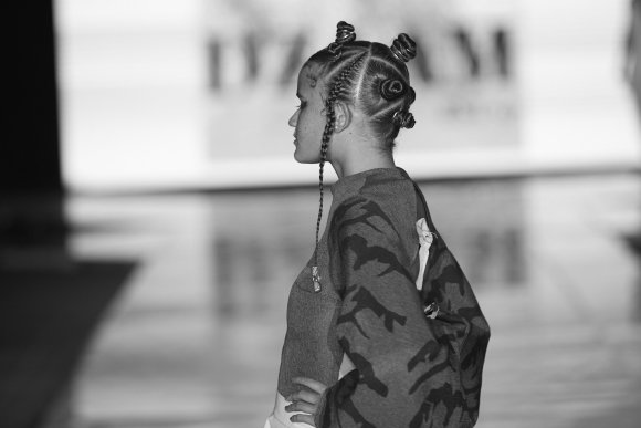 TO DOWNLOAD. CLICK ON THE IMAGE TO OPEN IT AND THEN CLICK ON IT AGAIN AND WAIT FOR IT TO LOAD IN FULLSCREEN AND SAVE. To browse images use green arrows above.
SHARE AND TAG : @MTC_WINDHOEKFASHIONWEEK
IMAGE CREDIT: @SIMZMKHWANAZI/@BESTFRIENDS_ZA
#MTCWFW2021
@MTC_WINDHOEKFASHIONWEEK
#MADEINNAMIBIA