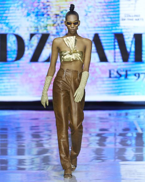 TO DOWNLOAD. CLICK ON THE IMAGE TO OPEN IT AND THEN CLICK ON IT AGAIN AND WAIT FOR IT TO LOAD IN FULLSCREEN AND SAVE. To browse images use green arrows above.
SHARE AND TAG : @MTC_WINDHOEKFASHIONWEEK
IMAGE CREDIT: @SIMZMKHWANAZI/@BESTFRIENDS_ZA
#MTCWFW2021
@MTC_WINDHOEKFASHIONWEEK
#MADEINNAMIBIA
