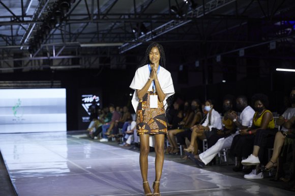 TO DOWNLOAD. CLICK ON THE IMAGE TO OPEN IT AND THEN CLICK ON IT AGAIN AND WAIT FOR IT TO LOAD IN FULLSCREEN AND SAVE. To browse images use green arrows above.
SHARE AND TAG : @MTC_WINDHOEKFASHIONWEEK
IMAGE CREDIT: @SIMZMKHWANAZI/@BESTFRIENDS_ZA
#MTCWFW2021
@MTC_WINDHOEKFASHIONWEEK
#MADEINNAMIBIA