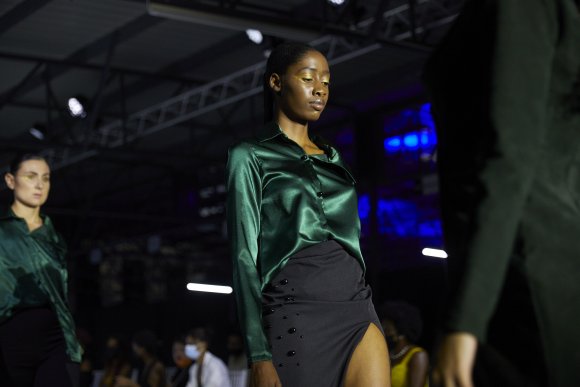 TO DOWNLOAD. CLICK ON THE IMAGE TO OPEN IT AND THEN CLICK ON IT AGAIN AND WAIT FOR IT TO LOAD IN FULLSCREEN AND SAVE. To browse images use green arrows above.
SHARE AND TAG : @MTC_WINDHOEKFASHIONWEEK
IMAGE CREDIT: @SIMZMKHWANAZI/@BESTFRIENDS_ZA
#MTCWFW2021
@MTC_WINDHOEKFASHIONWEEK
#MADEINNAMIBIA
