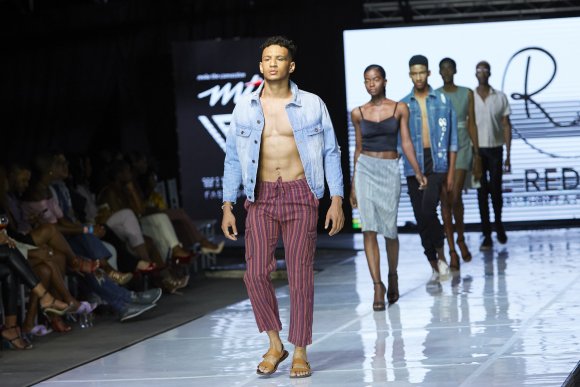 TO DOWNLOAD. CLICK ON THE IMAGE TO OPEN IT AND THEN CLICK ON IT AGAIN AND WAIT FOR IT TO LOAD IN FULLSCREEN AND SAVE. To browse images use green arrows above.
SHARE AND TAG : @MTC_WINDHOEKFASHIONWEEK
IMAGE CREDIT: @SIMZMKHWANAZI/@BESTFRIENDS_ZA
#MTCWFW2021
@MTC_WINDHOEKFASHIONWEEK
#MADEINNAMIBIA