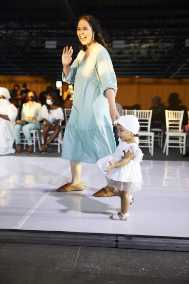 TO DOWNLOAD. CLICK ON THE IMAGE TO OPEN IT AND THEN CLICK ON IT AGAIN AND WAIT FOR IT TO LOAD IN FULLSCREEN AND SAVE. To browse images use green arrows above.
SHARE AND TAG : @MTC_WINDHOEKFASHIONWEEK
IMAGE CREDIT: @SIMZMKHWANAZI/@BESTFRIENDS_ZA
#MTCWFW2021
@MTC_WINDHOEKFASHIONWEEK
#MADEINNAMIBIA