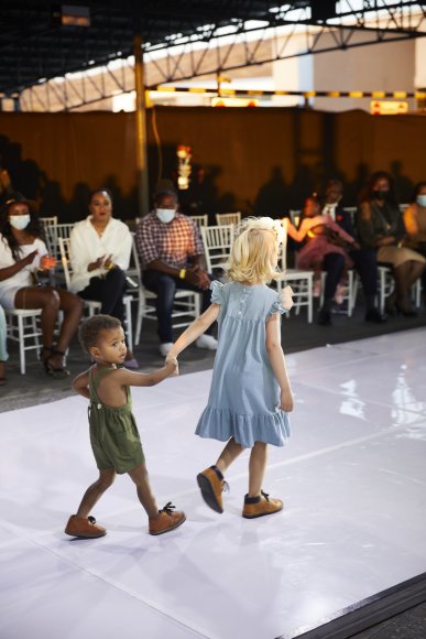 TO DOWNLOAD. CLICK ON THE IMAGE TO OPEN IT AND THEN CLICK ON IT AGAIN AND WAIT FOR IT TO LOAD IN FULLSCREEN AND SAVE. To browse images use green arrows above.
SHARE AND TAG : @MTC_WINDHOEKFASHIONWEEK
IMAGE CREDIT: @SIMZMKHWANAZI/@BESTFRIENDS_ZA
#MTCWFW2021
@MTC_WINDHOEKFASHIONWEEK
#MADEINNAMIBIA