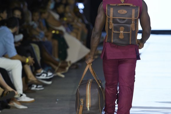 TO DOWNLOAD. CLICK ON THE IMAGE TO OPEN IT AND THEN CLICK ON IT AGAIN AND WAIT FOR IT TO LOAD IN FULLSCREEN AND SAVE. To browse images use green arrows above.
SHARE AND TAG : @MTC_WINDHOEKFASHIONWEEK
IMAGE CREDIT: @SIMZMKHWANAZI/@BESTFRIENDS_ZA
#MTCWFW2021
@MTC_WINDHOEKFASHIONWEEK
#MADEINNAMIBIA