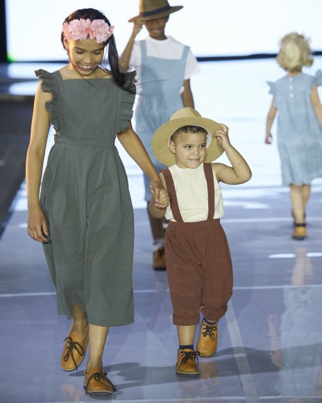 TO DOWNLOAD. CLICK ON THE IMAGE TO OPEN IT AND THEN CLICK ON IT AGAIN AND WAIT FOR IT TO LOAD IN FULLSCREEN AND SAVE. To browse images use green arrows above.
SHARE AND TAG : @MTC_WINDHOEKFASHIONWEEK
IMAGE CREDIT: @SIMZMKHWANAZI/@BESTFRIENDS_ZA
#MTCWFW2021
@MTC_WINDHOEKFASHIONWEEK
#MADEINNAMIBIA