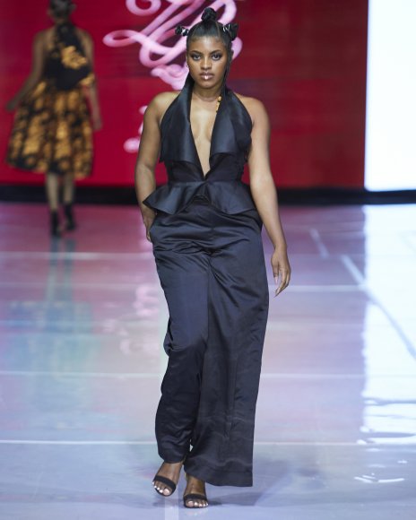 TO DOWNLOAD. CLICK ON THE IMAGE TO OPEN IT AND THEN CLICK ON IT AGAIN AND WAIT FOR IT TO LOAD IN FULLSCREEN AND SAVE. To browse images use green arrows above.
SHARE AND TAG : @MTC_WINDHOEKFASHIONWEEK
IMAGE CREDIT: @SIMZMKHWANAZI/@BESTFRIENDS_ZA
#MTCWFW2021
@MTC_WINDHOEKFASHIONWEEK
#MADEINNAMIBIA