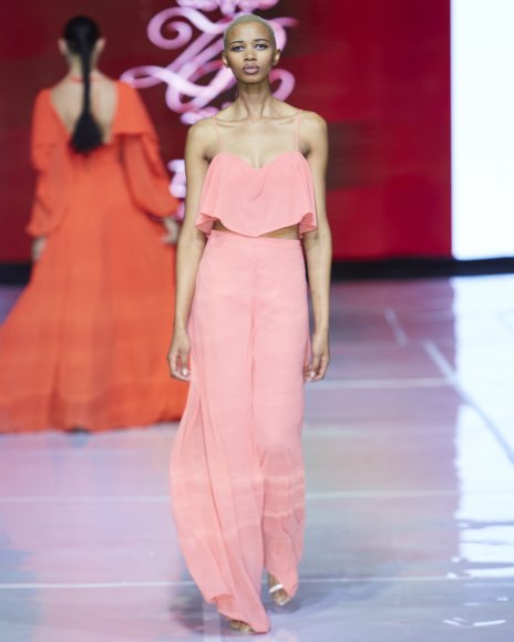 TO DOWNLOAD. CLICK ON THE IMAGE TO OPEN IT AND THEN CLICK ON IT AGAIN AND WAIT FOR IT TO LOAD IN FULLSCREEN AND SAVE. To browse images use green arrows above.
SHARE AND TAG : @MTC_WINDHOEKFASHIONWEEK
IMAGE CREDIT: @SIMZMKHWANAZI/@BESTFRIENDS_ZA
#MTCWFW2021
@MTC_WINDHOEKFASHIONWEEK
#MADEINNAMIBIA
