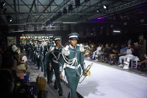 TO DOWNLOAD. CLICK ON THE IMAGE TO OPEN IT AND THEN CLICK ON IT AGAIN AND WAIT FOR IT TO LOAD IN FULLSCREEN AND SAVE. To browse images use green arrows above.
SHARE AND TAG : @MTC_WINDHOEKFASHIONWEEK
IMAGE CREDIT: @SIMZMKHWANAZI/@BESTFRIENDS_ZA
#MTCWFW2021
@MTC_WINDHOEKFASHIONWEEK
#MADEINNAMIBIA
