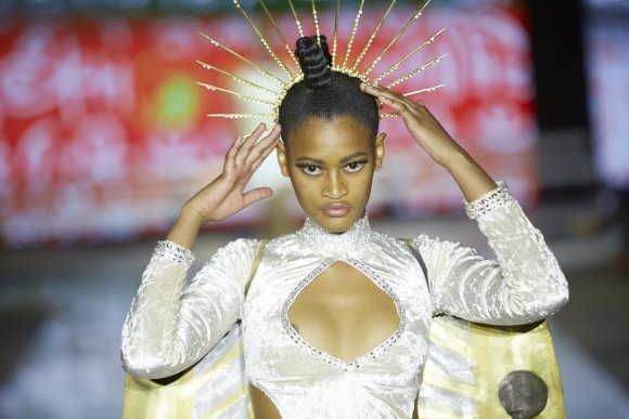 TO DOWNLOAD. CLICK ON THE IMAGE TO OPEN IT AND THEN CLICK ON IT AGAIN AND WAIT FOR IT TO LOAD IN FULLSCREEN AND SAVE. To browse images use green arrows above.
SHARE AND TAG : @MTC_WINDHOEKFASHIONWEEK
IMAGE CREDIT: @SIMZMKHWANAZI/@BESTFRIENDS_ZA
#MTCWFW2021
@MTC_WINDHOEKFASHIONWEEK
#MADEINNAMIBIA