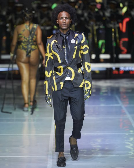 TO DOWNLOAD. CLICK ON THE IMAGE TO OPEN IT AND THEN CLICK ON IT AGAIN AND WAIT FOR IT TO LOAD IN FULLSCREEN AND SAVE. To browse images use green arrows above.
SHARE AND TAG : @MTC_WINDHOEKFASHIONWEEK
IMAGE CREDIT: @SIMZMKHWANAZI/@BESTFRIENDS_ZA
#MTCWFW2021
@MTC_WINDHOEKFASHIONWEEK
#MADEINNAMIBIA
