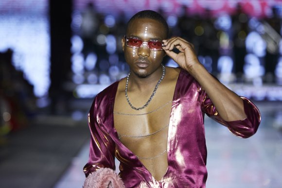 TO DOWNLOAD. CLICK ON THE IMAGE TO OPEN IT AND THEN CLICK ON IT AGAIN AND WAIT FOR IT TO LOAD IN FULLSCREEN AND SAVE. To browse images use green arrows above.
SHARE AND TAG : @MTC_WINDHOEKFASHIONWEEK
IMAGE CREDIT: @SIMZMKHWANAZI/@BESTFRIENDS_ZA
#MTCWFW2021
@MTC_WINDHOEKFASHIONWEEK
#MADEINNAMIBIA