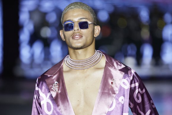 TO DOWNLOAD. CLICK ON THE IMAGE TO OPEN IT AND THEN CLICK ON IT AGAIN AND WAIT FOR IT TO LOAD IN FULLSCREEN AND SAVE. To browse images use green arrows above.
SHARE AND TAG : @MTC_WINDHOEKFASHIONWEEK
IMAGE CREDIT: @SIMZMKHWANAZI/@BESTFRIENDS_ZA
#MTCWFW2021
@MTC_WINDHOEKFASHIONWEEK
#MADEINNAMIBIA