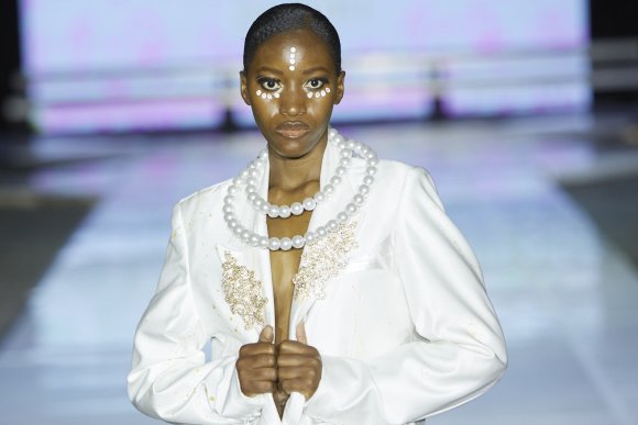 TO DOWNLOAD. CLICK ON THE IMAGE TO OPEN IT AND THEN CLICK ON IT AGAIN AND WAIT FOR IT TO LOAD IN FULLSCREEN AND SAVE. To browse images use green arrows above.
SHARE AND TAG : @MTC_WINDHOEKFASHIONWEEK
IMAGE CREDIT: @SIMZMKHWANAZI/@BESTFRIENDS_ZA
#MTCWFW2021
@MTC_WINDHOEKFASHIONWEEK
#MADEINNAMIBIA