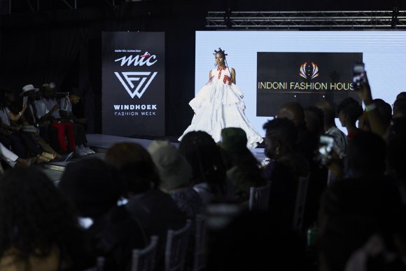 TO DOWNLOAD. CLICK ON THE IMAGE TO OPEN IT AND THEN CLICK ON IT AGAIN AND WAIT FOR IT TO LOAD IN FULLSCREEN AND SAVE. To browse images use green arrows above.
SHARE AND TAG : @MTC_WINDHOEKFASHIONWEEK
IMAGE CREDIT: @SIMZMKHWANAZI/@BESTFRIENDS_ZA
#MTCWFW2021
@MTC_WINDHOEKFASHIONWEEK
#MADEINNAMIBIA
