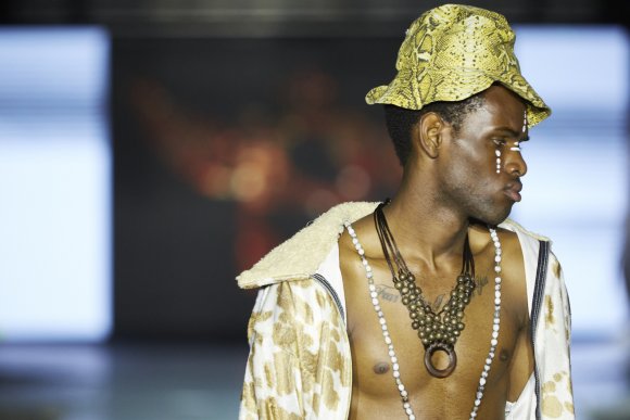 TO DOWNLOAD. CLICK ON THE IMAGE TO OPEN IT AND THEN CLICK ON IT AGAIN AND WAIT FOR IT TO LOAD IN FULLSCREEN AND SAVE. To browse images use green arrows above.
SHARE AND TAG : @MTC_WINDHOEKFASHIONWEEK
IMAGE CREDIT: @SIMZMKHWANAZI/@BESTFRIENDS_ZA
#MTCWFW2021
@MTC_WINDHOEKFASHIONWEEK
#MADEINNAMIBIA