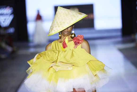TO DOWNLOAD. CLICK ON THE IMAGE TO OPEN IT AND THEN CLICK ON IT AGAIN AND WAIT FOR IT TO LOAD IN FULLSCREEN AND SAVE. To browse images use green arrows above.
SHARE AND TAG : @MTC_WINDHOEKFASHIONWEEK
IMAGE CREDIT: @SIMZMKHWANAZI/@BESTFRIENDS_ZA
#MTCWFW2021
@MTC_WINDHOEKFASHIONWEEK
#MADEINNAMIBIA