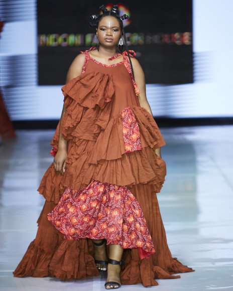 TO DOWNLOAD. CLICK ON THE IMAGE TO OPEN IT AND THEN CLICK ON IT AGAIN AND WAIT FOR IT TO LOAD IN FULLSCREEN AND SAVE. To browse images use green arrows above.
SHARE AND TAG : @MTC_WINDHOEKFASHIONWEEK
IMAGE CREDIT: @SIMZMKHWANAZI/@BESTFRIENDS_ZA
#MTCWFW2021
@MTC_WINDHOEKFASHIONWEEK
#MADEINNAMIBIA