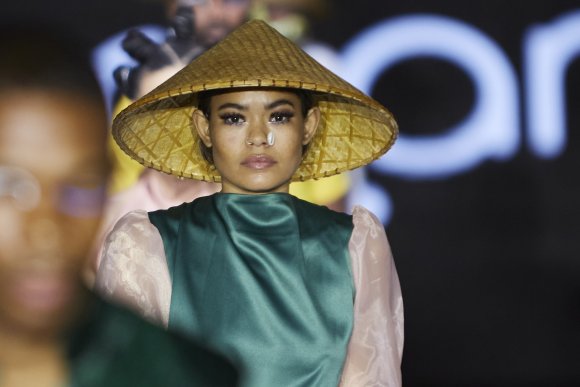 TO DOWNLOAD. CLICK ON THE IMAGE TO OPEN IT AND THEN CLICK ON IT AGAIN AND WAIT FOR IT TO LOAD IN FULLSCREEN AND SAVE. To browse images use green arrows above.
SHARE AND TAG : @MTC_WINDHOEKFASHIONWEEK
IMAGE CREDIT: @SIMZMKHWANAZI/@BESTFRIENDS_ZA
#MTCWFW2021
@MTC_WINDHOEKFASHIONWEEK
#MADEINNAMIBIA
