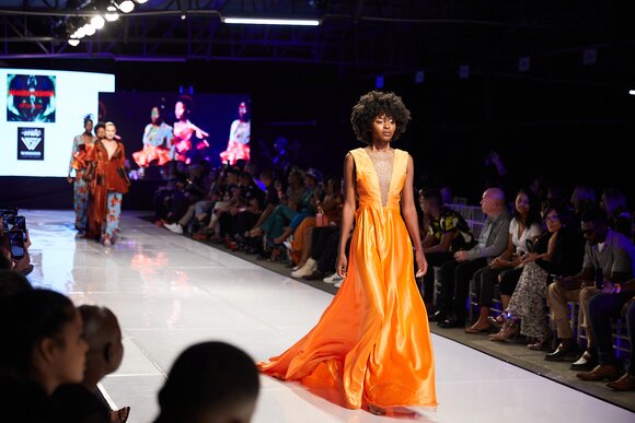 TO DOWNLOAD. CLICK ON THE IMAGE AND SAVE. To browse images use green arrows above.
SHARE AND TAG : @MTC_WINDHOEKFASHIONWEEK
IMAGE CREDIT: @SIMZMKHWANAZI/@BESTFRIENDS_STUDIOS
#MTCWFW2022
@MTC_WINDHOEKFASHIONWEEK
#MADEINNAMIBIA