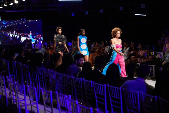 TO DOWNLOAD. CLICK ON THE IMAGE AND SAVE. To browse images use green arrows above.
SHARE AND TAG : @MTC_WINDHOEKFASHIONWEEK
IMAGE CREDIT: @SIMZMKHWANAZI/@BESTFRIENDS_STUDIOS
#MTCWFW2022
@MTC_WINDHOEKFASHIONWEEK
#MADEINNAMIBIA