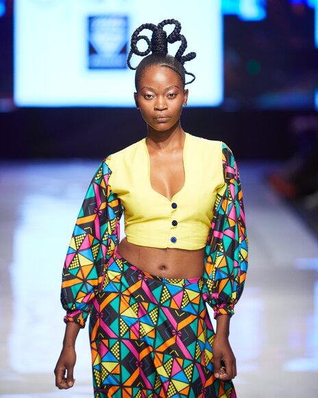 TO DOWNLOAD. CLICK ON THE IMAGE AND SAVE. To browse images use green arrows above.
SHARE AND TAG : @MTC_WINDHOEKFASHIONWEEK
IMAGE CREDIT: @SIMZMKHWANAZI/@BESTFRIENDS_STUDIOS
#MTCWFW2022
@MTC_WINDHOEKFASHIONWEEK
#MADEINNAMIBIA