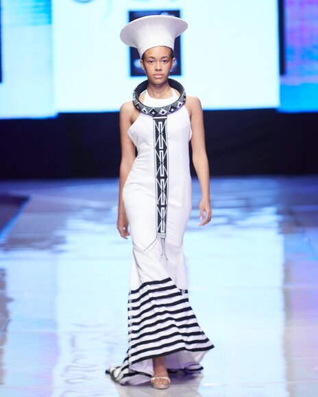 TO DOWNLOAD. CLICK ON THE IMAGE AND SAVE. To browse images use green arrows above.
SHARE AND TAG : @MTC_WINDHOEKFASHIONWEEK
IMAGE CREDIT: @SIMZMKHWANAZI/@BESTFRIENDS_STUDIOS
#MTCWFW2022
@MTC_WINDHOEKFASHIONWEEK
#MADEINNAMIBIA
