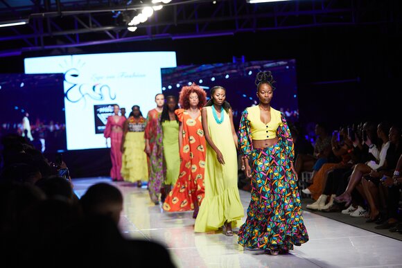 TO DOWNLOAD. CLICK ON THE IMAGE AND SAVE. To browse images use green arrows above.
SHARE AND TAG : @MTC_WINDHOEKFASHIONWEEK
IMAGE CREDIT: @SIMZMKHWANAZI/@BESTFRIENDS_STUDIOS
#MTCWFW2022
@MTC_WINDHOEKFASHIONWEEK
#MADEINNAMIBIA