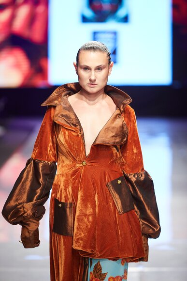 TO DOWNLOAD. CLICK ON THE IMAGE TO OPEN IT AND THEN CLICK ON IT AGAIN AND WAIT FOR IT TO LOAD IN FULLSCREEN AND SAVE. To browse images use green arrows above.
SHARE AND TAG : @MTC_WINDHOEKFASHIONWEEK
IMAGE CREDIT: @SIMZMKHWANAZI/@BESTFRIENDS_STUDIOS
#MTCWFW2022
@MTC_WINDHOEKFASHIONWEEK
#MADEINNAMIBIA