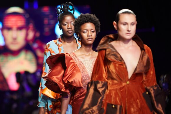 TO DOWNLOAD. CLICK ON THE IMAGE TO OPEN IT AND THEN CLICK ON IT AGAIN AND WAIT FOR IT TO LOAD IN FULLSCREEN AND SAVE. To browse images use green arrows above.
SHARE AND TAG : @MTC_WINDHOEKFASHIONWEEK
IMAGE CREDIT: @SIMZMKHWANAZI/@BESTFRIENDS_STUDIOS
#MTCWFW2022
@MTC_WINDHOEKFASHIONWEEK
#MADEINNAMIBIA
