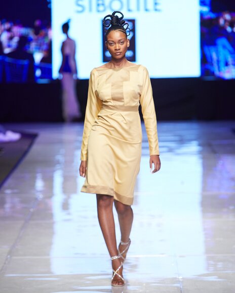 TO DOWNLOAD. CLICK ON THE IMAGE AND SAVE. To browse images use green arrows above.
SHARE AND TAG : @MTC_WINDHOEKFASHIONWEEK
IMAGE CREDIT: @SIMZMKHWANAZI/@BESTFRIENDS_STUDIOS
#MTCWFW2022
@MTC_WINDHOEKFASHIONWEEK
#MADEINNAMIBIA