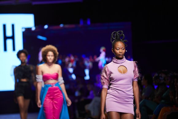 TO DOWNLOAD. CLICK ON THE IMAGE AND SAVE. To browse images use green arrows above.
SHARE AND TAG : @MTC_WINDHOEKFASHIONWEEK
IMAGE CREDIT: @SIMZMKHWANAZI/@BESTFRIENDS_STUDIOS
#MTCWFW2022
@MTC_WINDHOEKFASHIONWEEK
#MADEINNAMIBIA