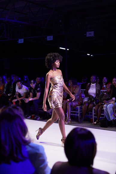 TO DOWNLOAD. CLICK ON THE IMAGE AND SAVE. To browse images use green arrows above.
SHARE AND TAG : @MTC_WINDHOEKFASHIONWEEK
IMAGE CREDIT: @SIMZMKHWANAZI/@BESTFRIENDS_STUDIOS
#MTCWFW2022
@MTC_WINDHOEKFASHIONWEEK
#MADEINNAMIBIA