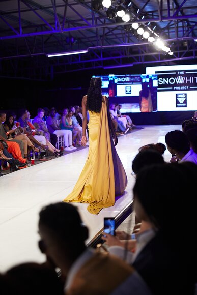TO DOWNLOAD. CLICK ON THE IMAGE AND SAVE. To browse images use green arrows above.
SHARE AND TAG : @MTC_WINDHOEKFASHIONWEEK
IMAGE CREDIT: @SIMZMKHWANAZI/@BESTFRIENDS_STUDIOS
#MTCWFW2022
@MTC_WINDHOEKFASHIONWEEK
#MADEINNAMIBIA