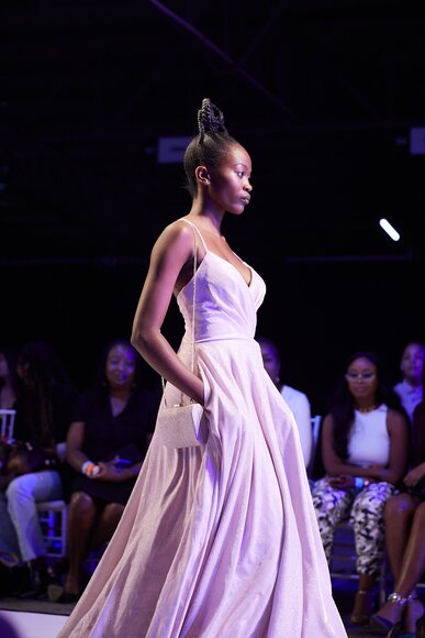 TO DOWNLOAD. CLICK ON THE IMAGE AND SAVE. To browse images use green arrows above.
SHARE AND TAG : @MTC_WINDHOEKFASHIONWEEK
IMAGE CREDIT: @SIMZMKHWANAZI/@BESTFRIENDS_STUDIOS
#MTCWFW2022
@MTC_WINDHOEKFASHIONWEEK
#MADEINNAMIBIA