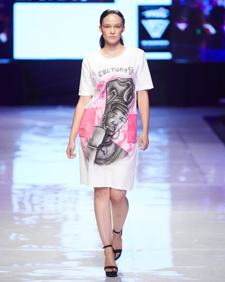 TO DOWNLOAD. CLICK ON THE IMAGE AND SAVE. To browse images use green arrows above.
SHARE AND TAG : @MTC_WINDHOEKFASHIONWEEK
IMAGE CREDIT: @SIMZMKHWANAZI/@BESTFRIENDS_STUDIOS
#MTCWFW2022
@MTC_WINDHOEKFASHIONWEEK
#MADEINNAMIBIA