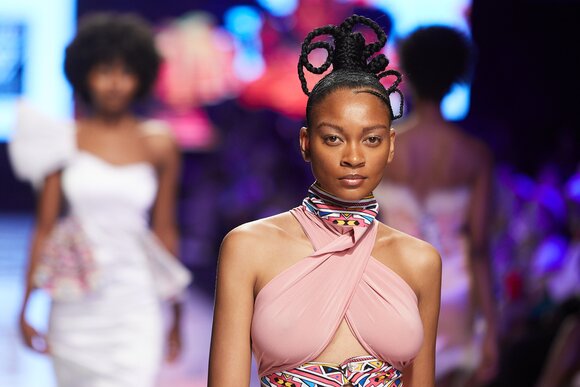 TO DOWNLOAD. CLICK ON THE IMAGE AND SAVE. To browse images use green arrows above.
SHARE AND TAG : @MTC_WINDHOEKFASHIONWEEK
IMAGE CREDIT: @SIMZMKHWANAZI/@BESTFRIENDS_STUDIOS
#MTCWFW2022
@MTC_WINDHOEKFASHIONWEEK
#MADEINNAMIBIA