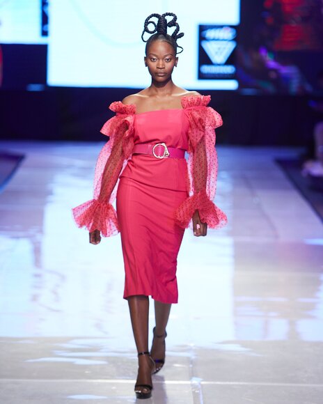TO DOWNLOAD. CLICK ON THE IMAGE AND SAVE. To browse images use green arrows above.
SHARE AND TAG : @MTC_WINDHOEKFASHIONWEEK
IMAGE CREDIT: @SIMZMKHWANAZI/@BESTFRIENDS_STUDIOS
#MTCWFW2022
@MTC_WINDHOEKFASHIONWEEK
#MADEINNAMIBIA